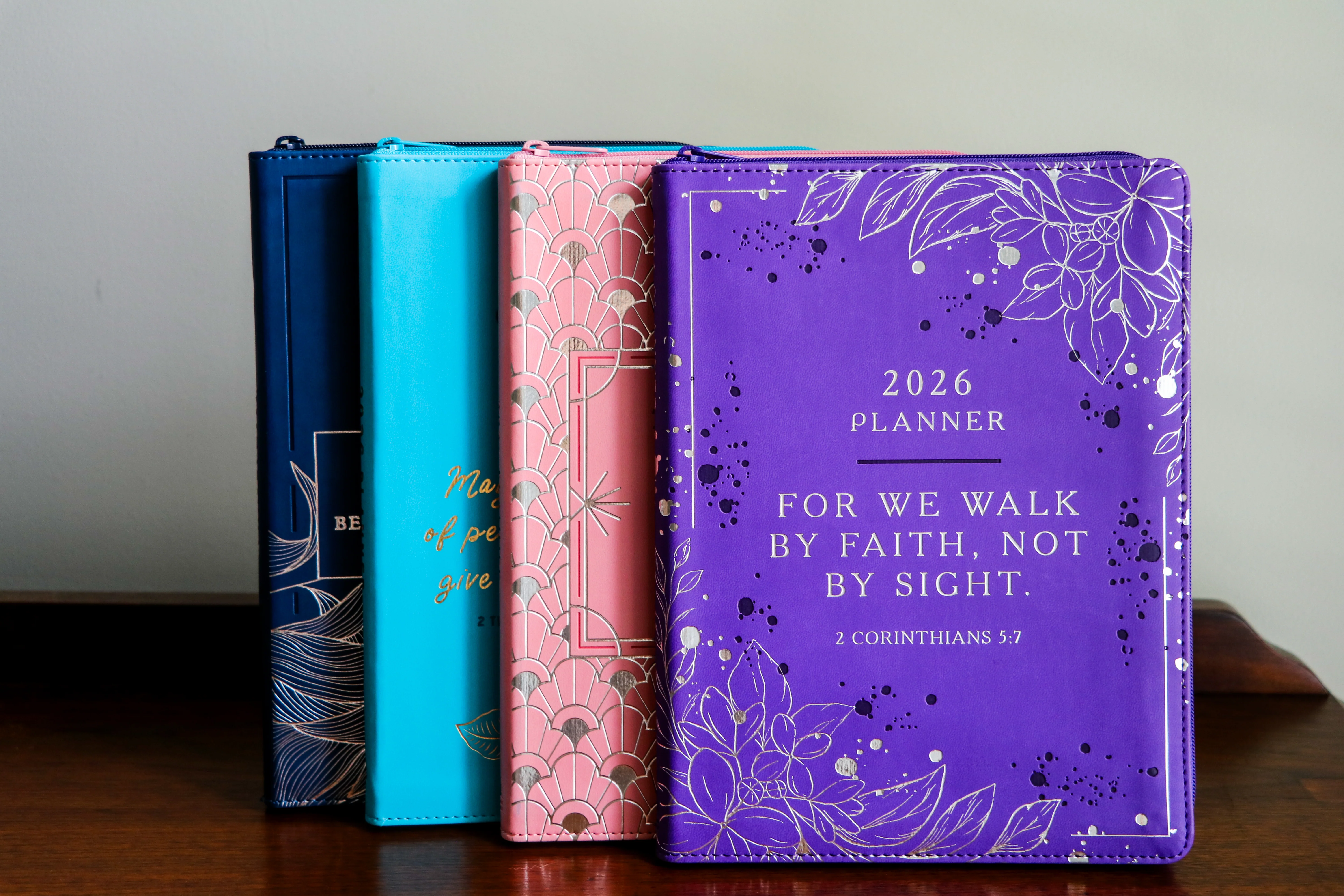 2026 NKJV 16-Month Scripture Planner, Zippered Leathersoft, Purple, Walk by Faith - Image 11