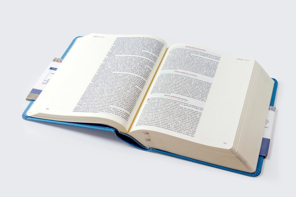 Biblia Católica de apuntes, Tapa dura/tela, Azul, Comfort Print - Image 7