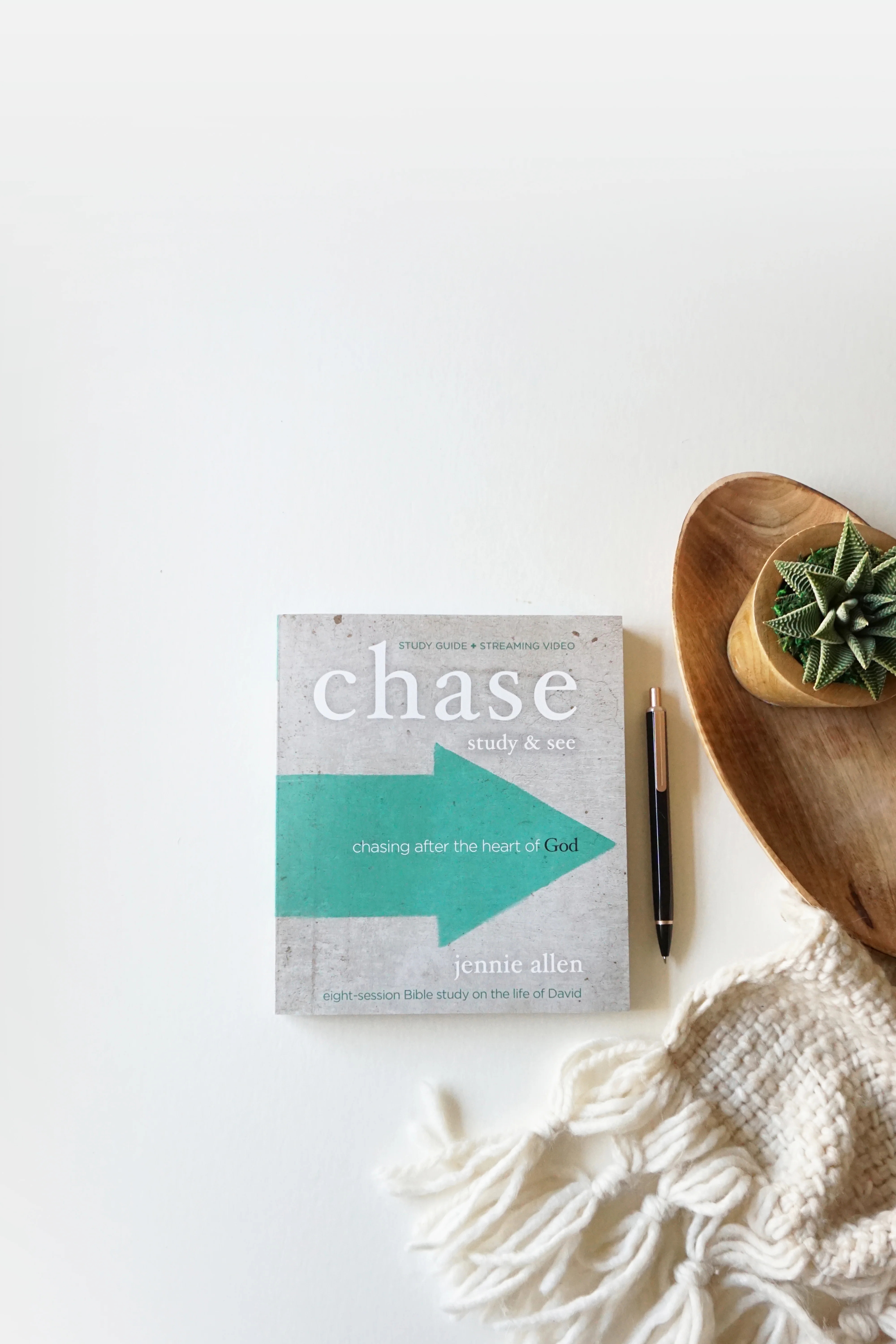 Chase Bible Study Guide plus Streaming Video, Updated Edition: Chasing After the Heart of God - Image 5