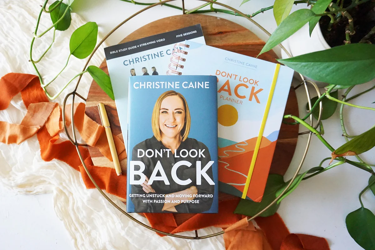 Don't Look Back Study Guide + Book + Planner Premium Bundle - Image 10