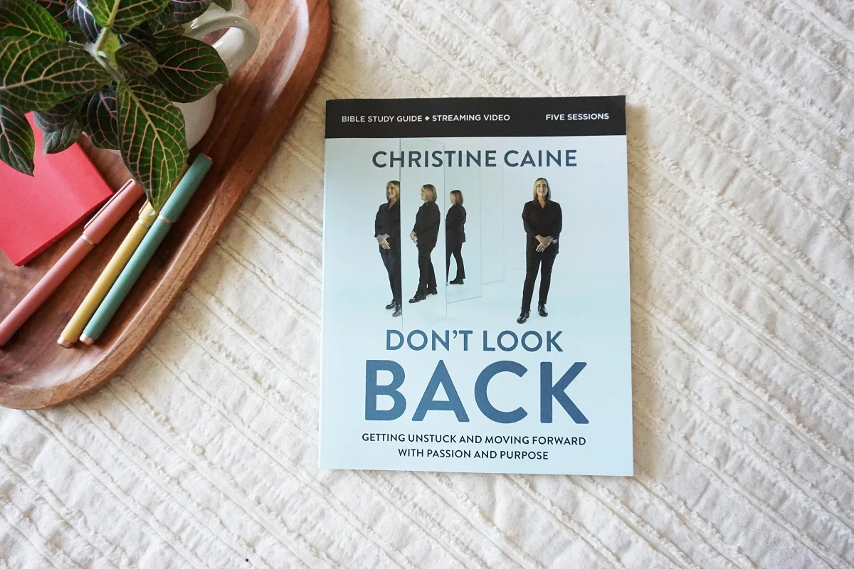 Don't Look Back Study Guide + Book + Planner Premium Bundle - Image 12