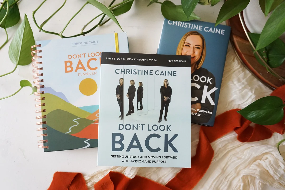 Don't Look Back Study Guide + Book + Planner Premium Bundle - Image 4