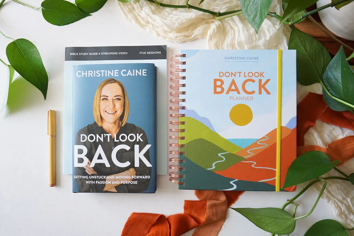 Don't Look Back Study Guide + Book + Planner Premium Bundle - Image 9