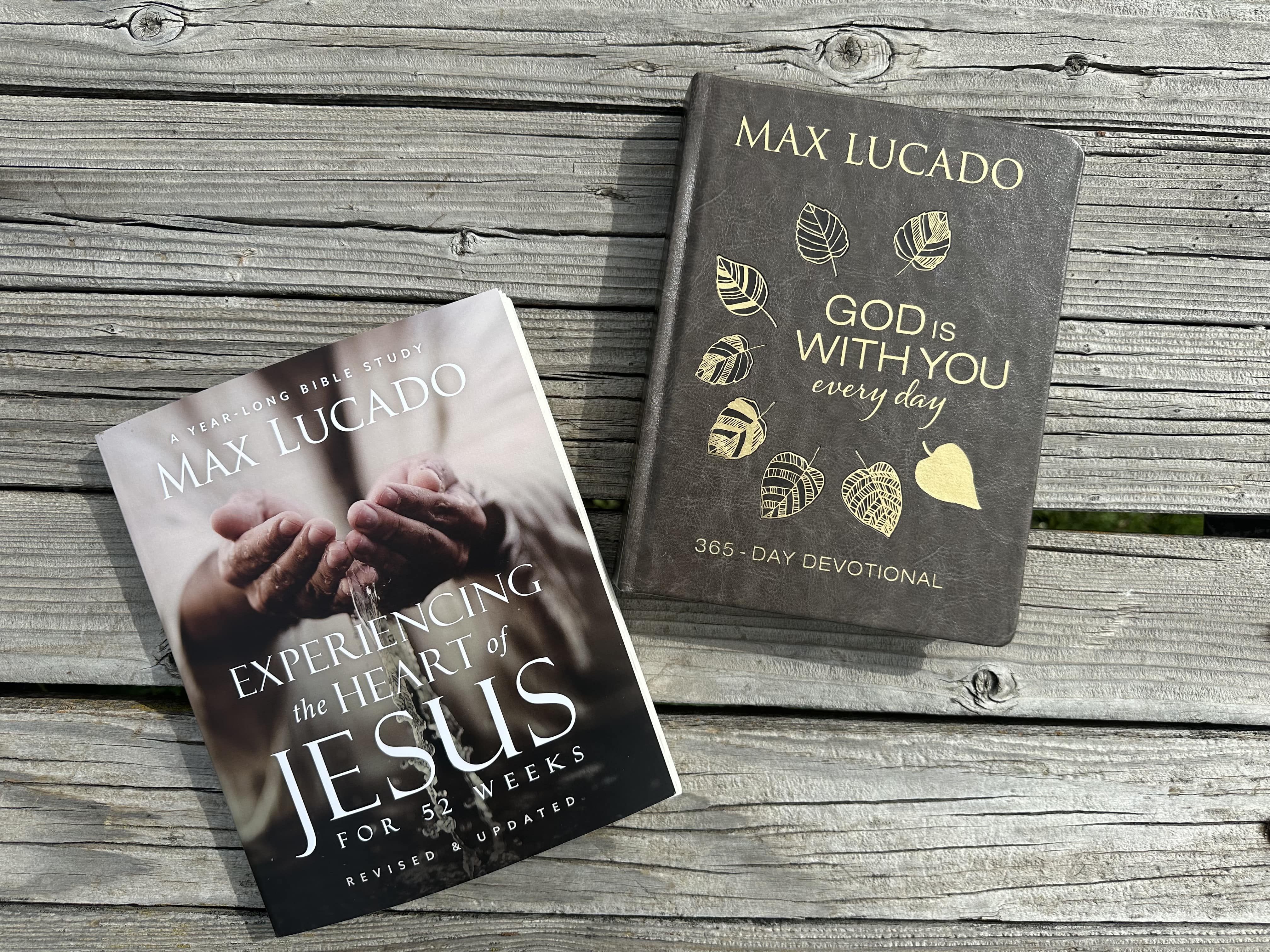 Experiencing the Heart of Jesus Study Guide + Devotional Bundle - Image 3