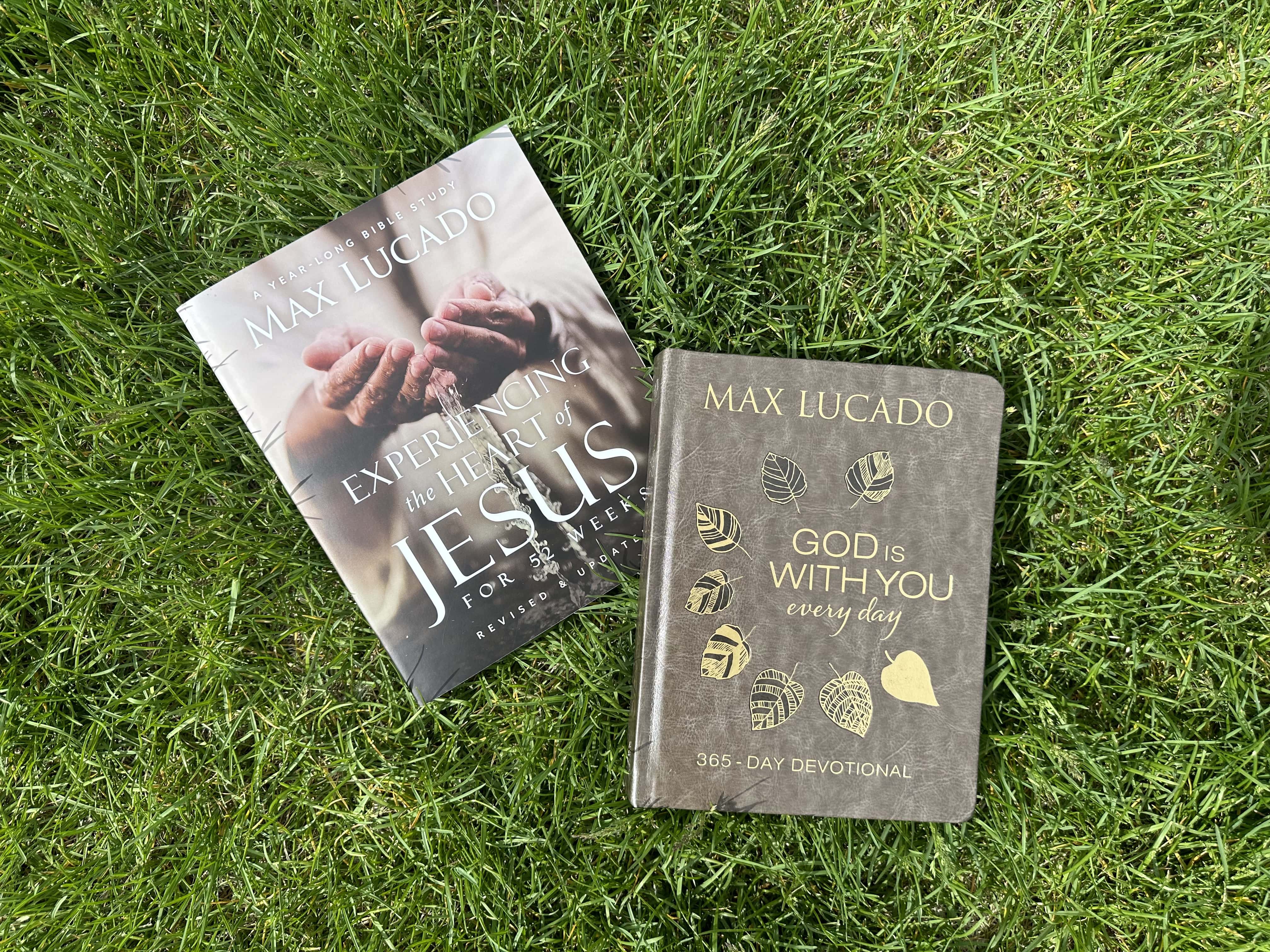 Experiencing the Heart of Jesus Study Guide + Devotional Bundle - Image 4