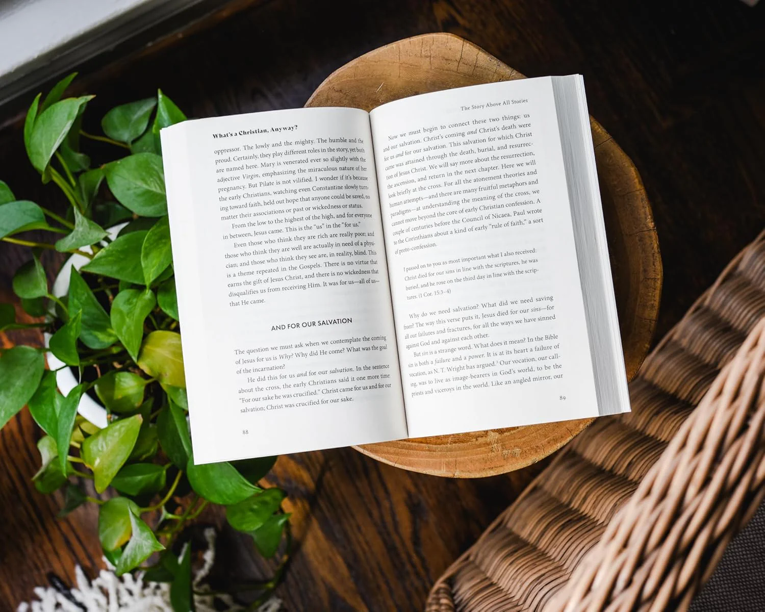 What's a Christian, Anyway?: Finding Our Way in an Age of Confusion and Corruption - Image 4