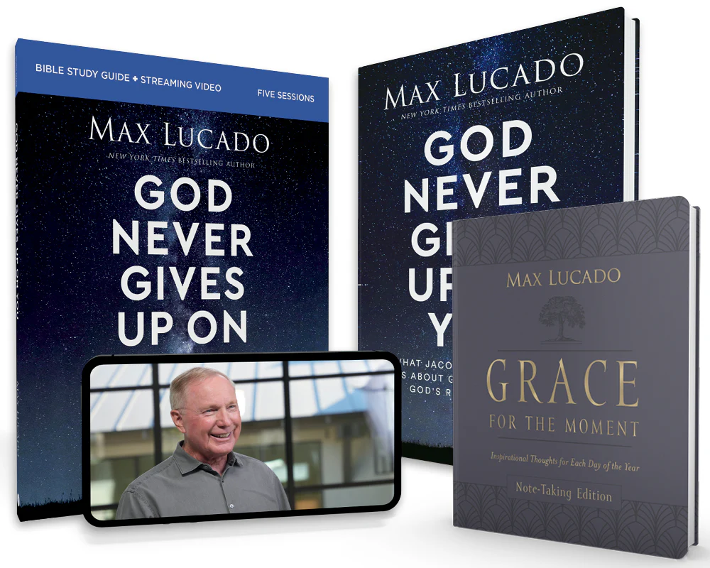 God Never Gives Up On You Study Guide + Book + Journal Bundle