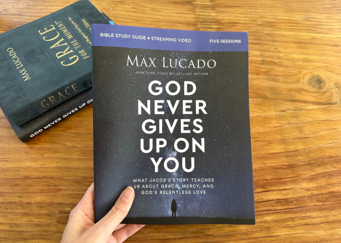 God Never Gives Up On You Study Guide + Book + Journal Bundle - Image 7