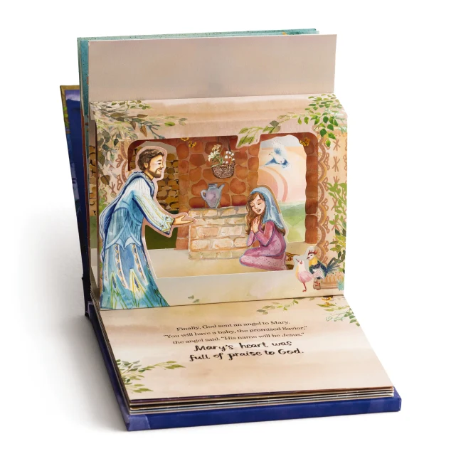 God's Christmas Promise: A Lighted Pop-Up Book - Image 3