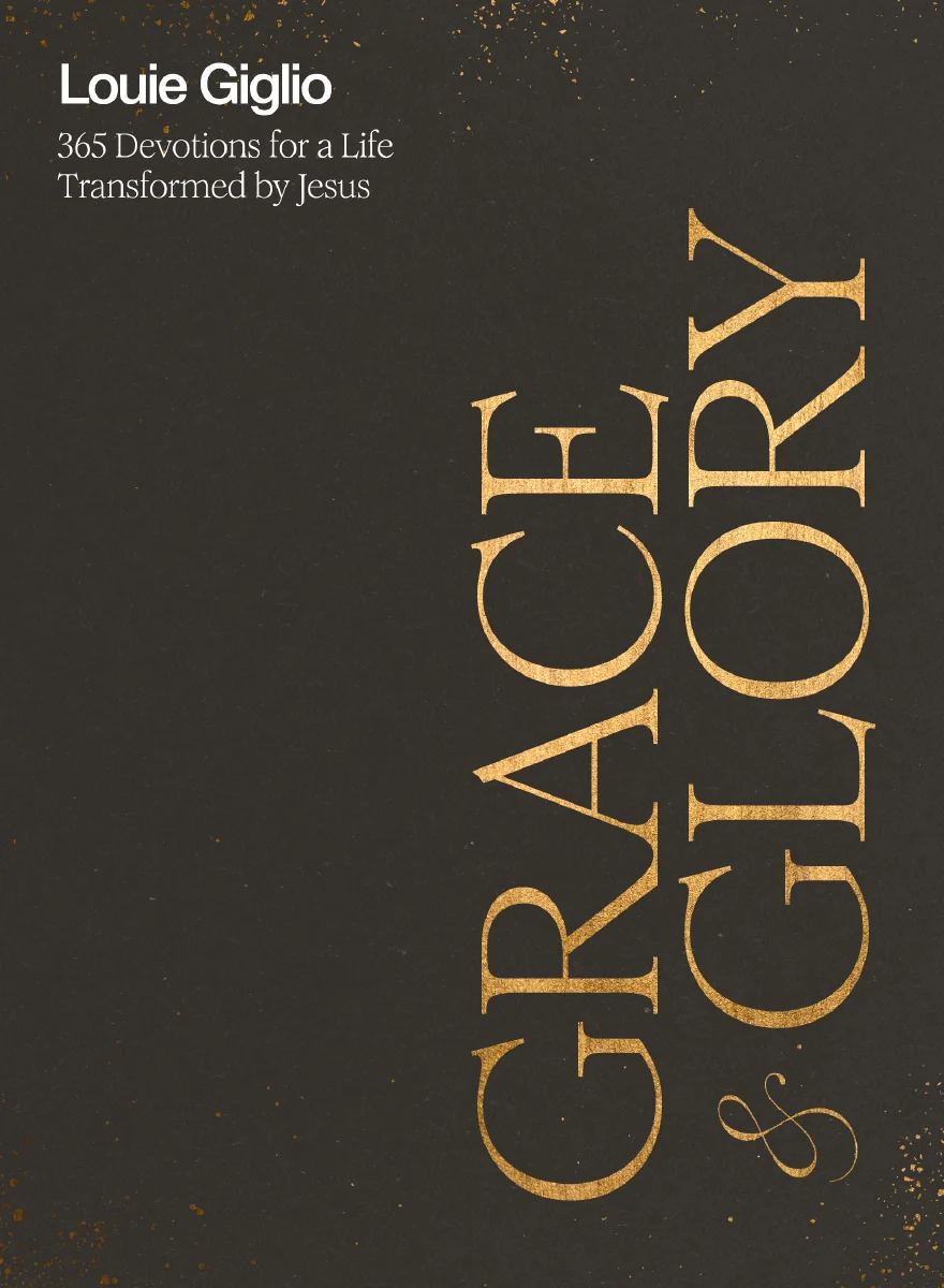 Grace and Glory: 365 Devotions for a Life Transformed by Jesus (A 365-Day Devotional) – The Perfect Christian Gift for Lent and Easter - Image 2