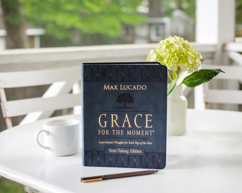Grace for the Moment Volume I, Note-Taking Edition, Leathersoft: Inspirational Thoughts for Each Day of the Year (A 365-Day Devotional) - Image 5