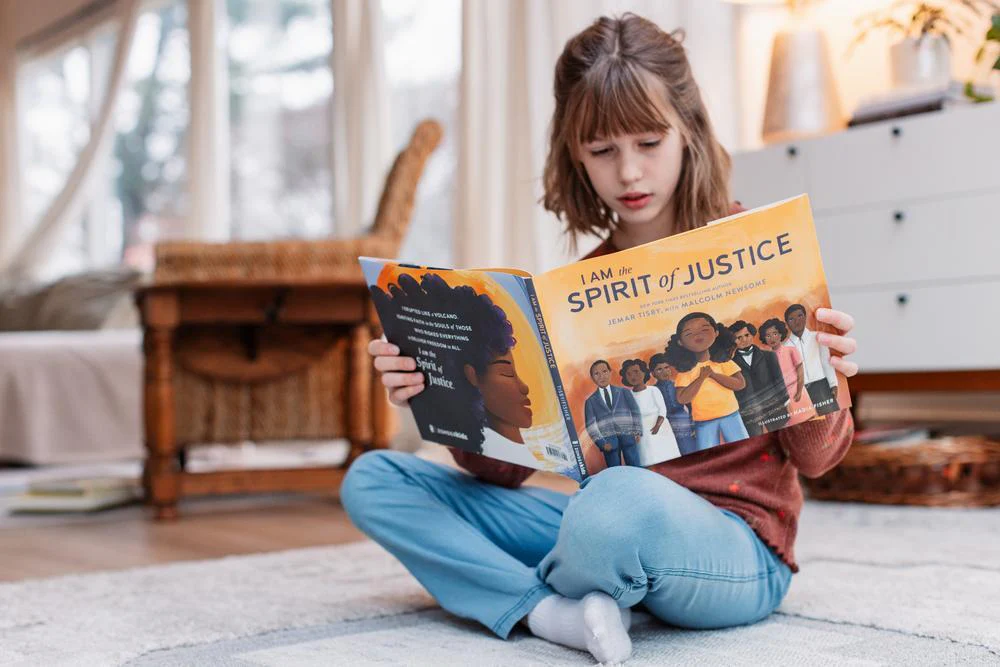 I Am the Spirit of Justice - Image 14