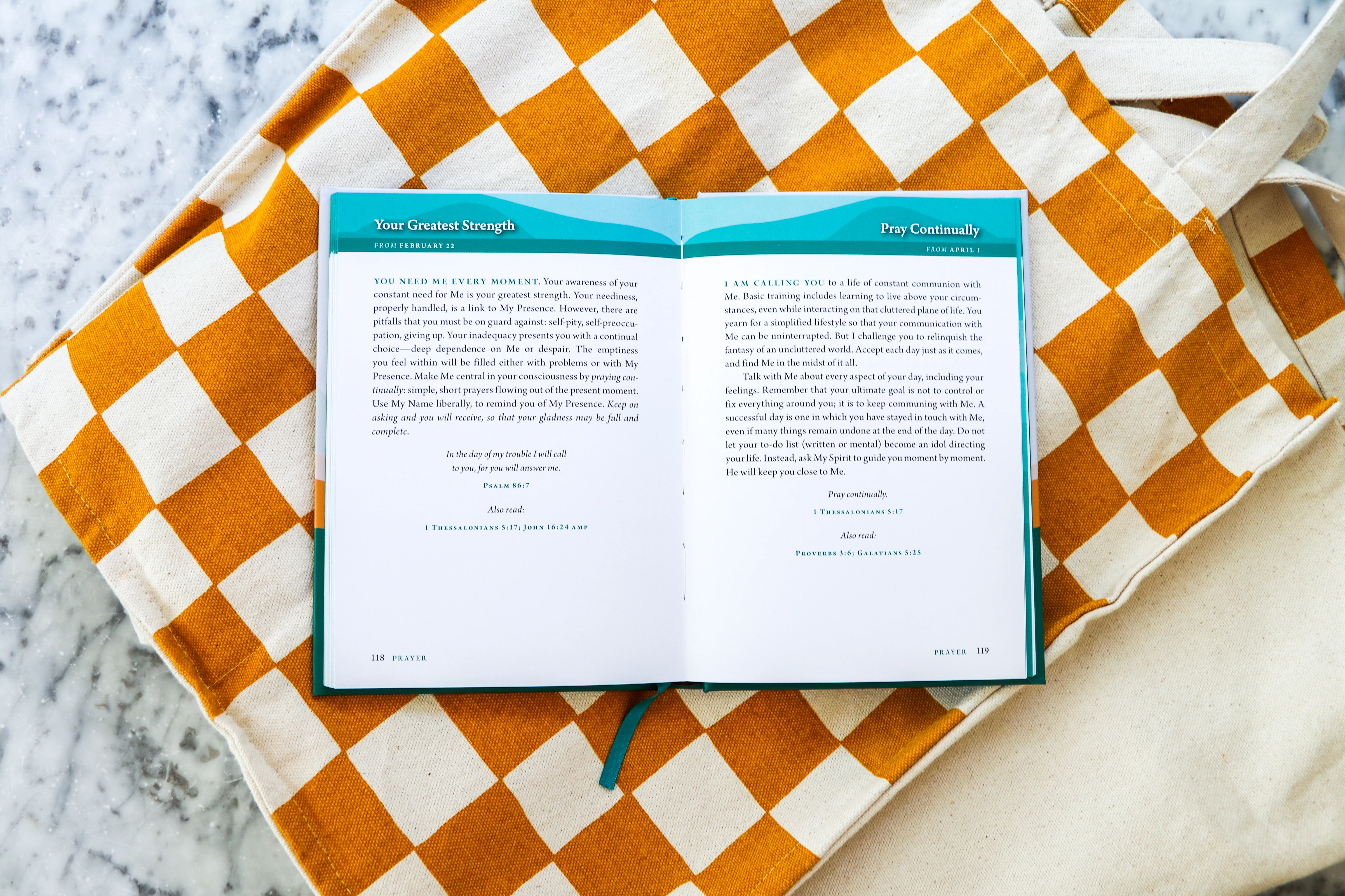 Jesus Calling for Graduates Exclusive Edition 3-Pack Bundle - Image 3