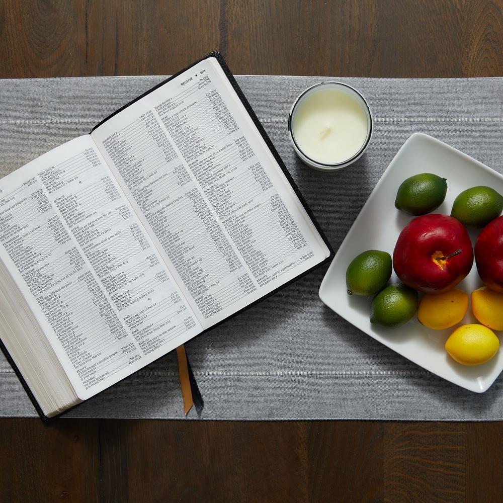 KJV, Foundation Study Bible, Large Print, Red Letter Edition, Comfort Print: Holy Bible, King James Version - Image 25