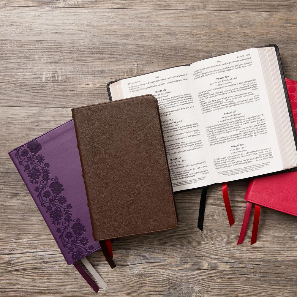 KJV, Personal Size Large Print Single-Column Reference Bible, Red Letter Edition, Comfort Print - Image 63