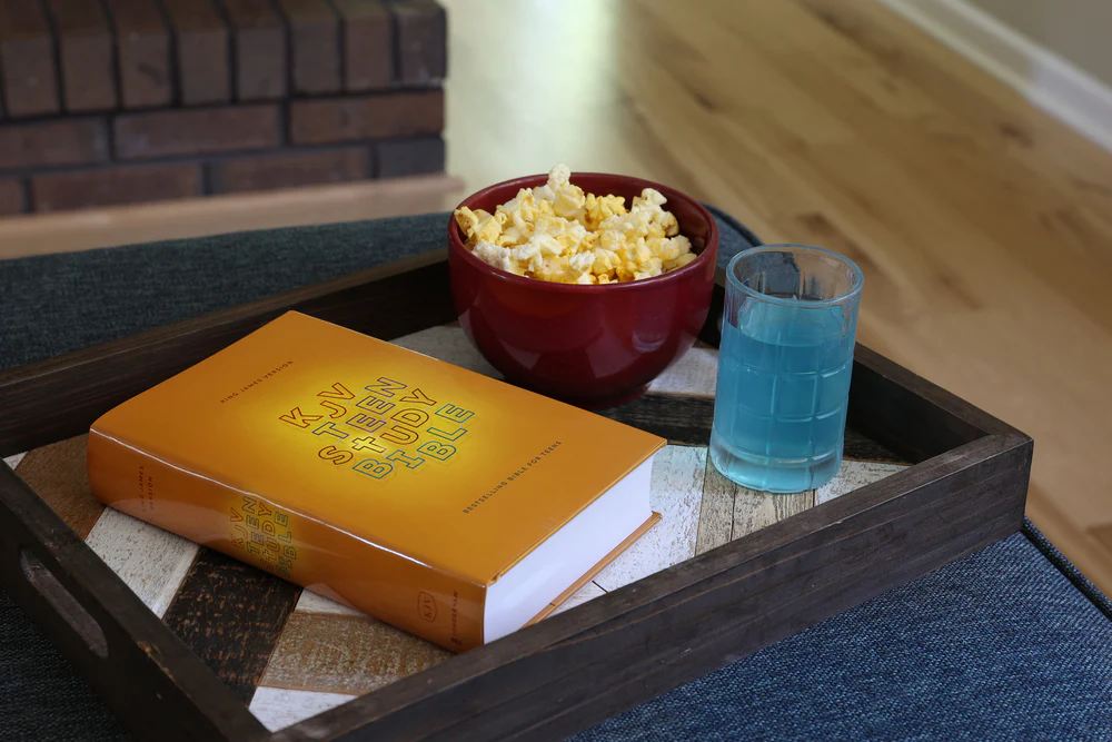 KJV, Teen Study Bible, Comfort Print - Image 6