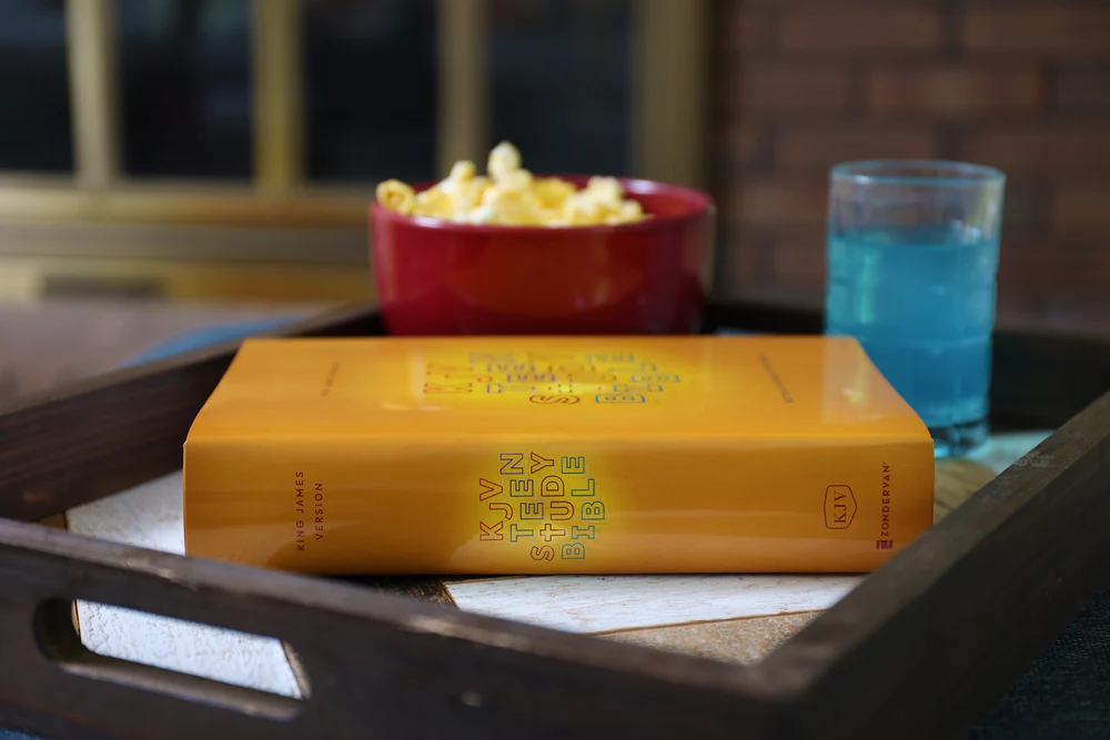 KJV, Teen Study Bible, Comfort Print - Image 8