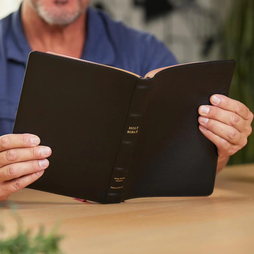 KJV, Thinline Bible, Large Print, Premium Goatskin Leather, Premier Collection, Red Letter, Comfort Print - Image 11