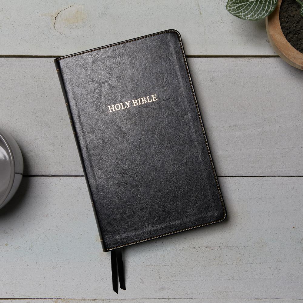 KJV, Thinline Bible, Large Print, Red Letter Edition, Comfort Print - Image 5
