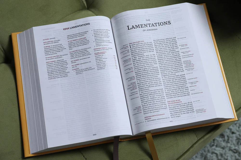 KJV, Thompson Chain-Reference Bible,  Red Letter, Comfort Print - Image 23