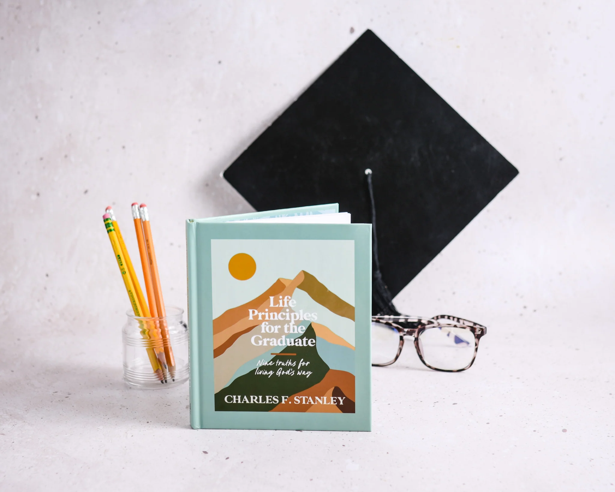 Life Principles for the Graduate: Nine Truths for Living God's Way – The Perfect Christian Graduation Gifts to Celebrate Your Grad - Image 2
