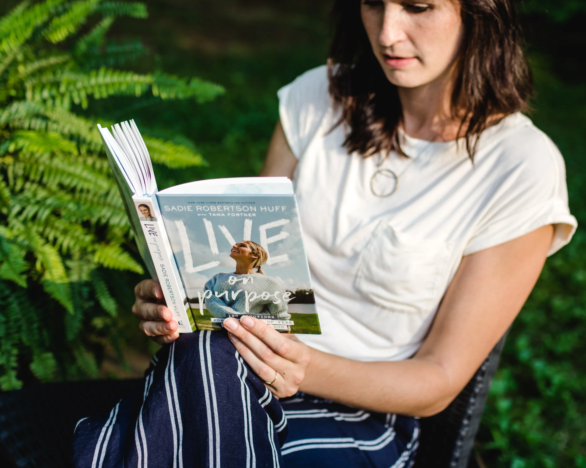 Live on Purpose: 100 Devotions for Letting Go of Fear and Following God - Image 8