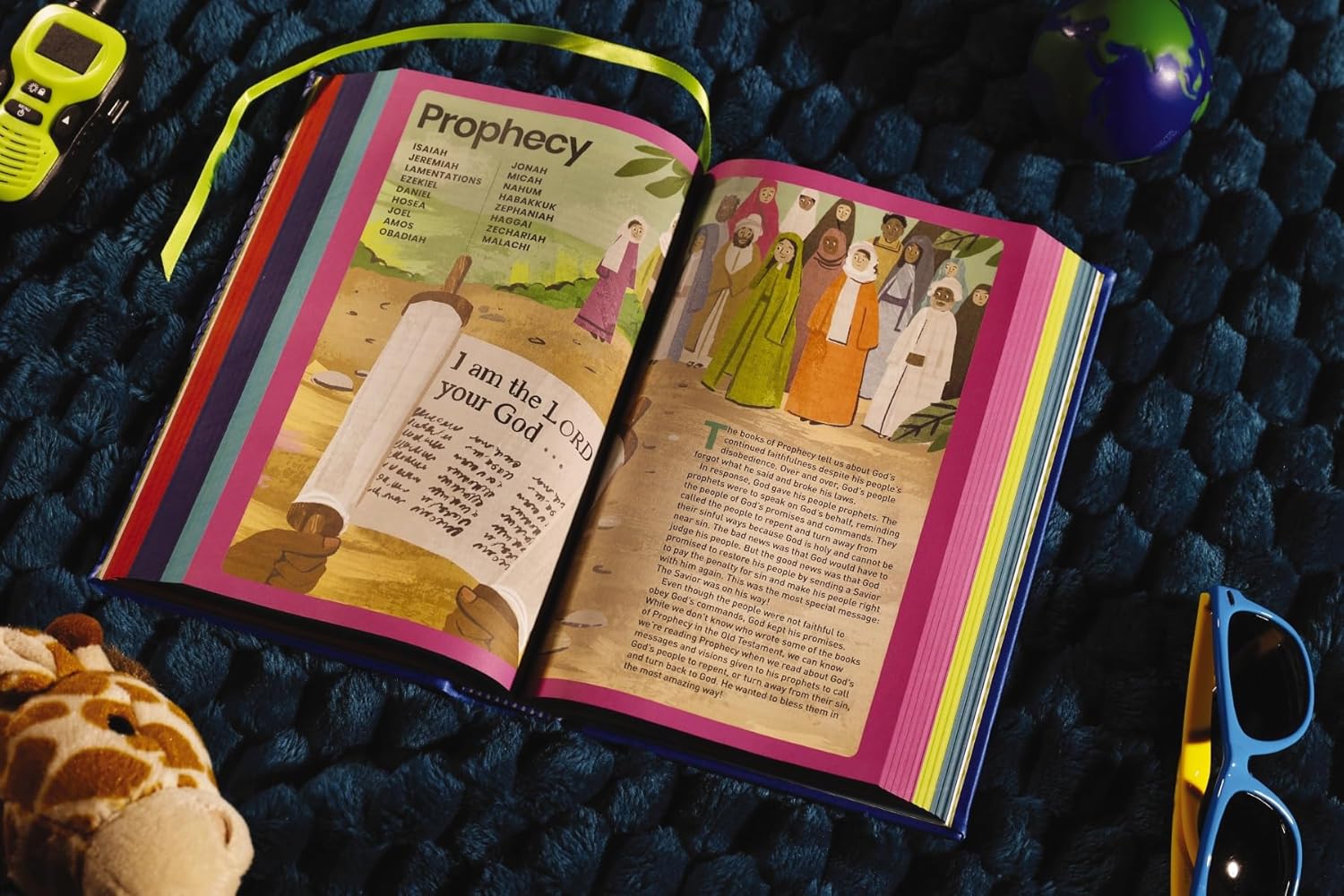 NIrV, Tiny Theologians Bible, Leathersoft over Board, Pink, Comfort Print: A Beginner’s Guide to the Bible – for Kids - Image 10