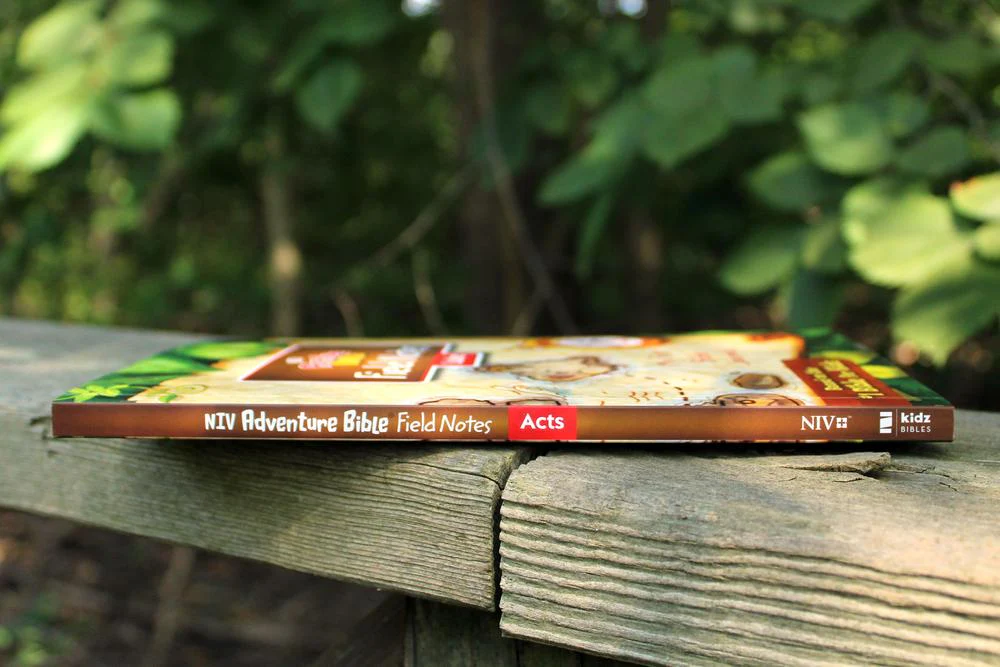 NIV, Adventure Bible Field Notes, Acts, Paperback, Comfort Print: My First Bible Journal - Image 4