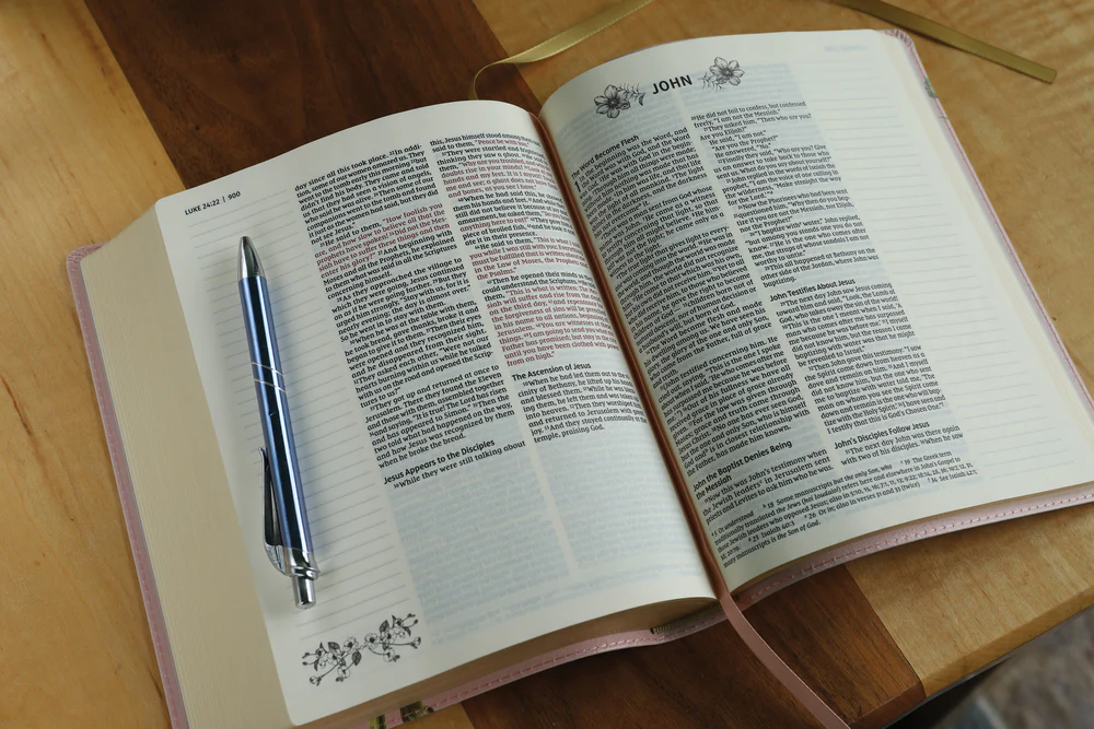 NIV, Artisan Collection Bible, Red Letter Edition, Comfort Print - Image 15