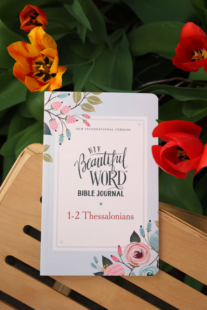 NIV, Beautiful Word Bible Journal, 1-2 Thessalonians, Paperback, Comfort Print - Image 6