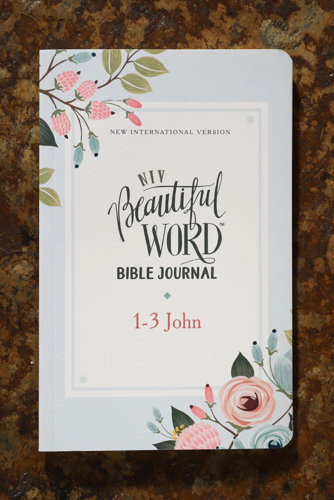 NIV, Beautiful Word Bible Journal, 1-3 John, Paperback, Comfort Print - Image 3
