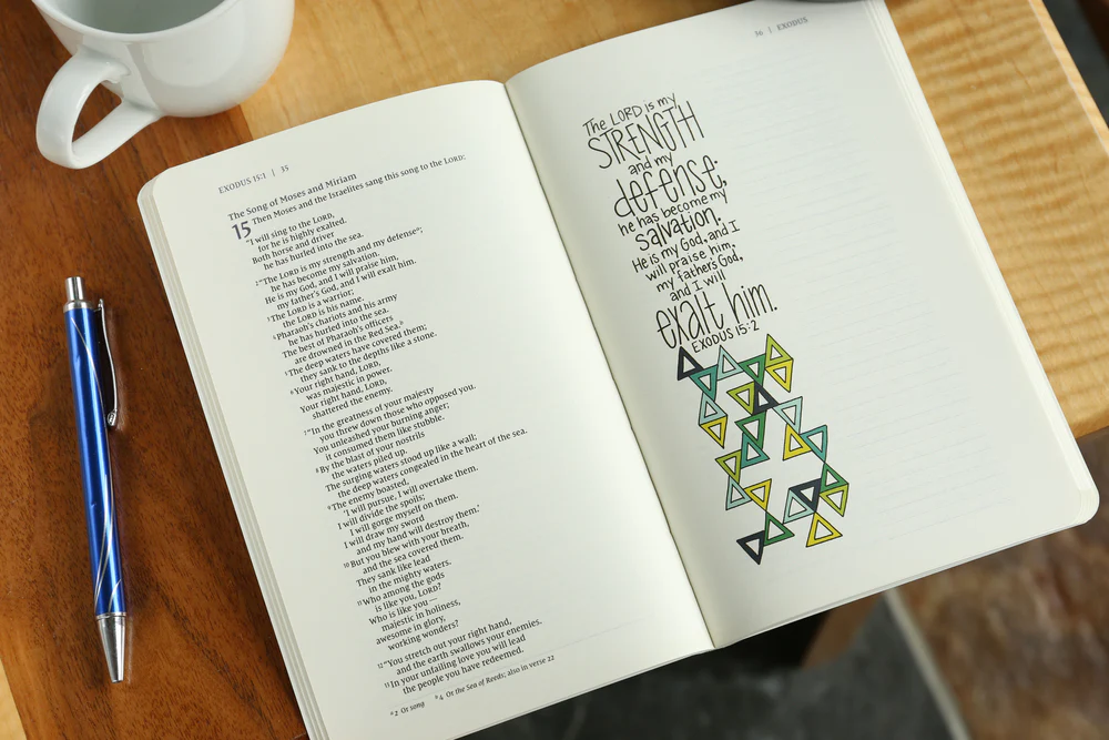 NIV, Beautiful Word Bible Journal, Exodus, Paperback, Comfort Print - Image 6