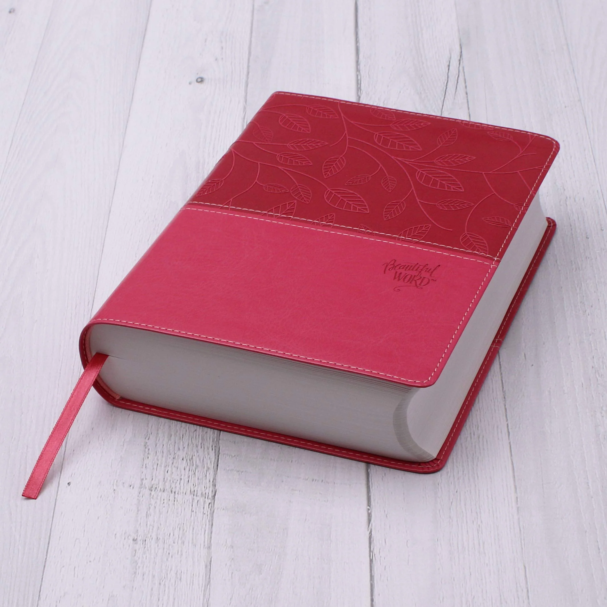 NIV, Beautiful Word Bible, Large Print, Leathersoft, Pink: 500 Full-Color Illustrated Verses - Image 3