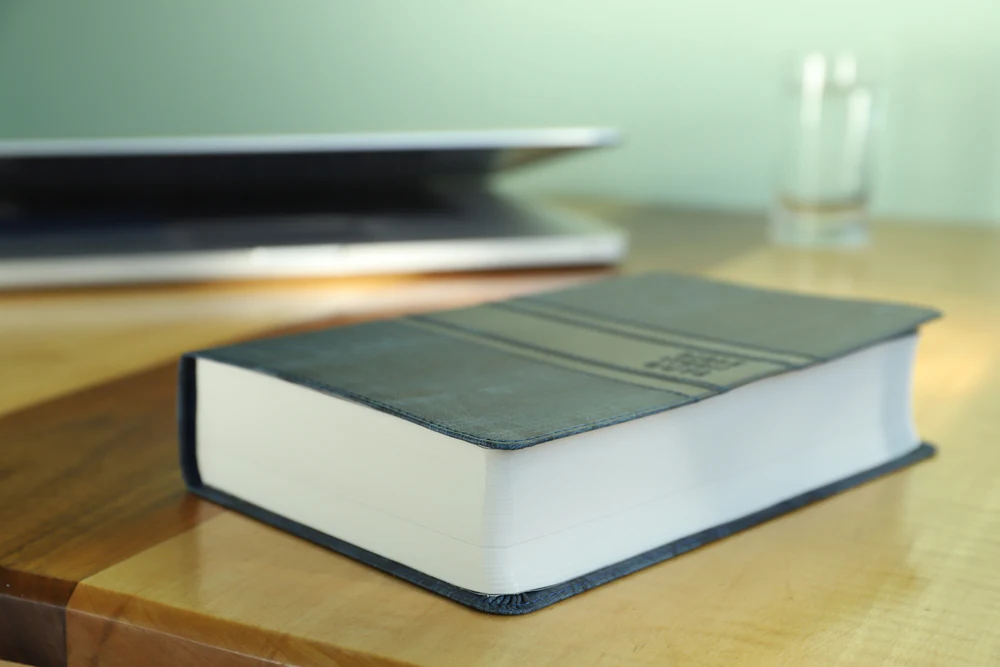 NIV, Bible for Teen Guys: Building Faith, Wisdom and Strength - Image 15