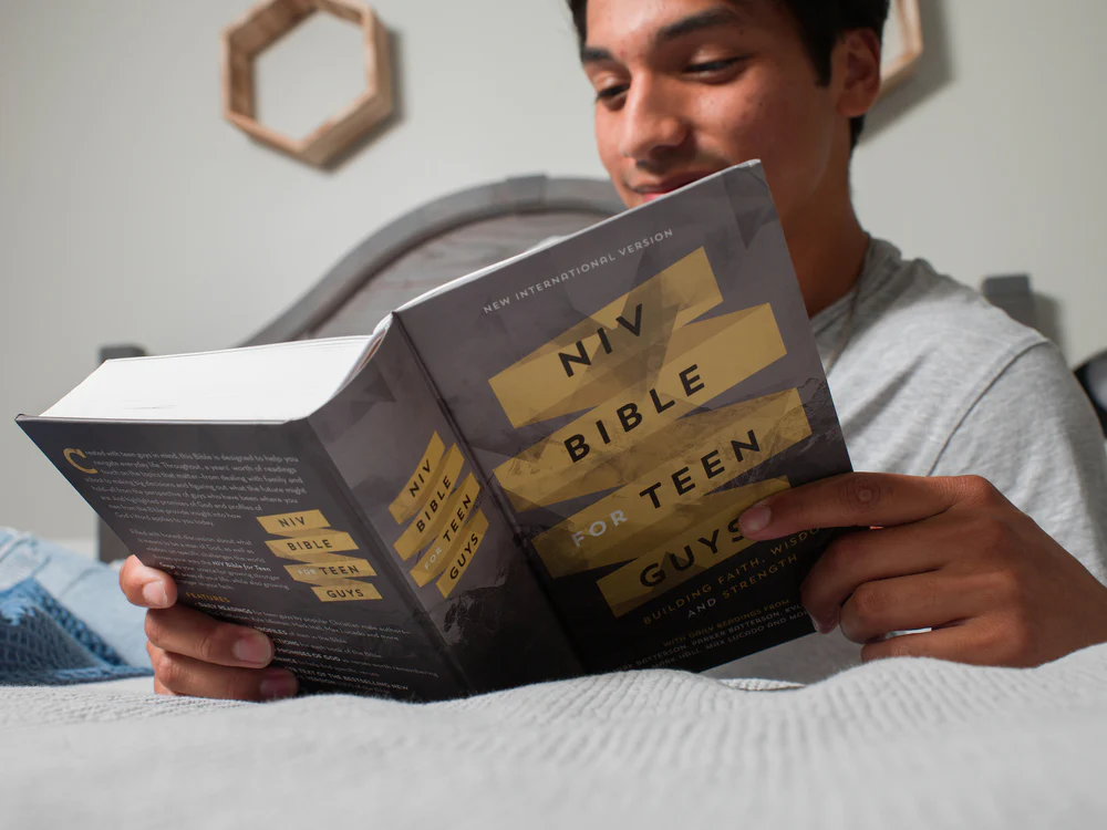 NIV, Bible for Teen Guys: Building Faith, Wisdom and Strength - Image 7