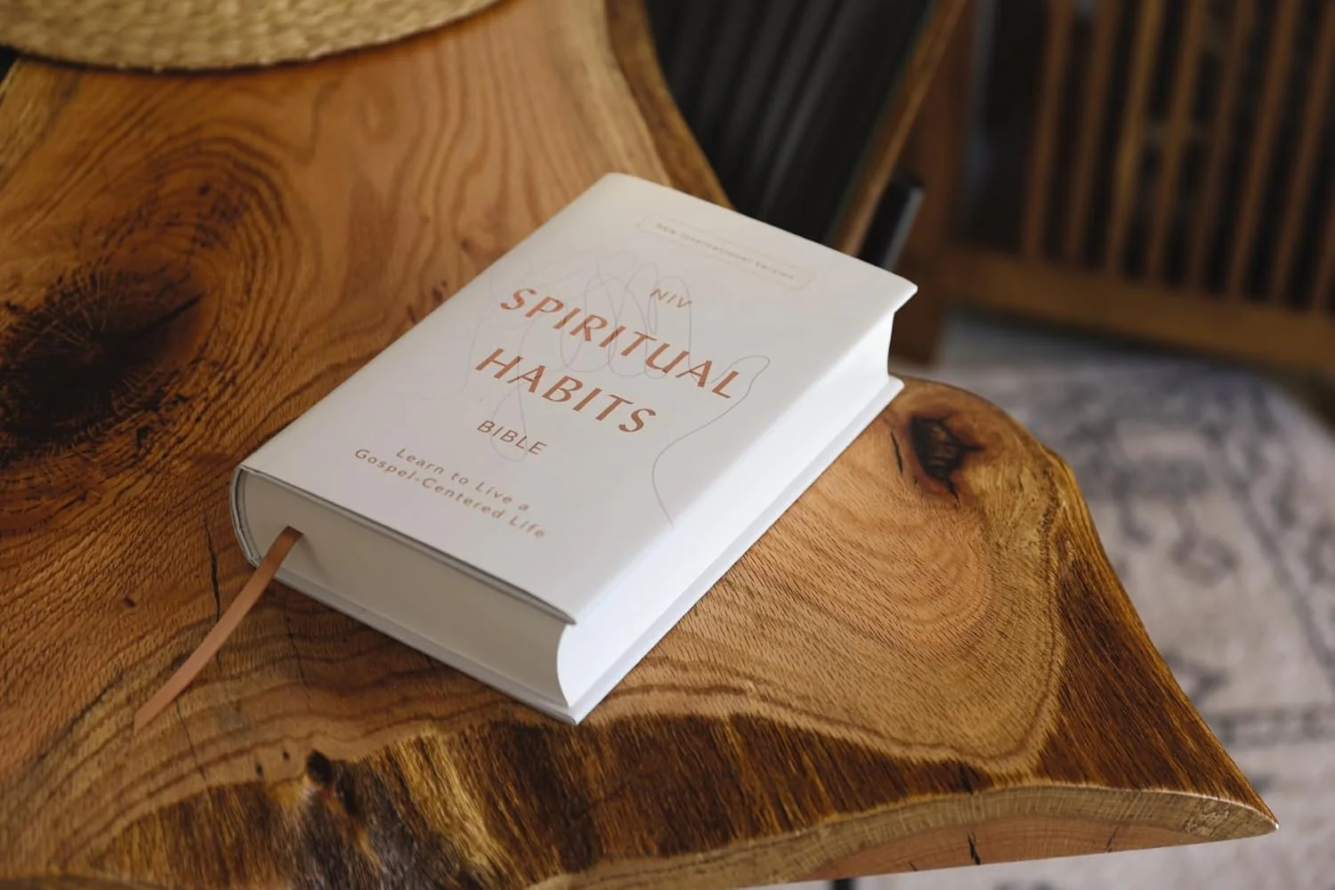 NIV, Spiritual Habits Bible, Red Letter, Comfort Print: Learn to Live a Gospel-Centered Life - Image 8