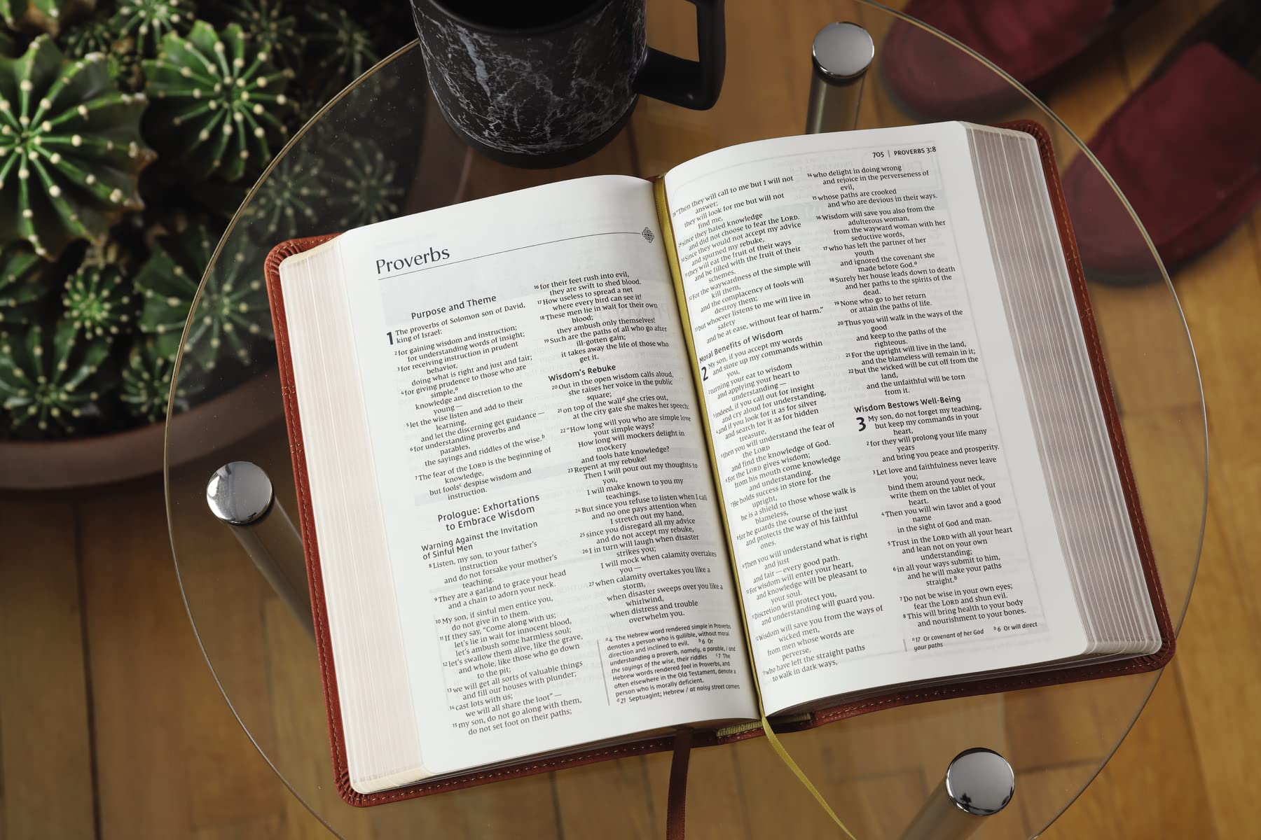 NIV, Men's Devotional Bible, Comfort Print - Image 16