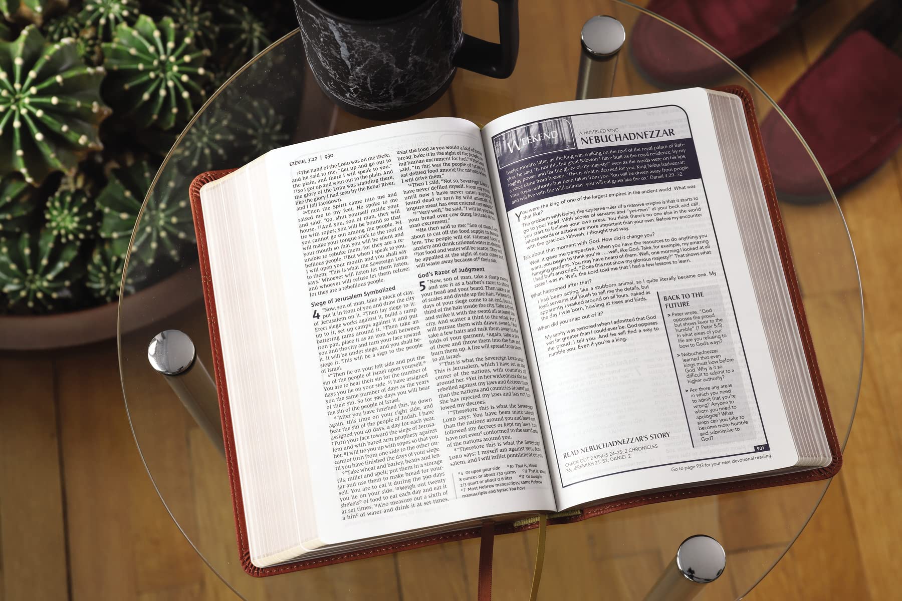 NIV, Men's Devotional Bible, Comfort Print - Image 18