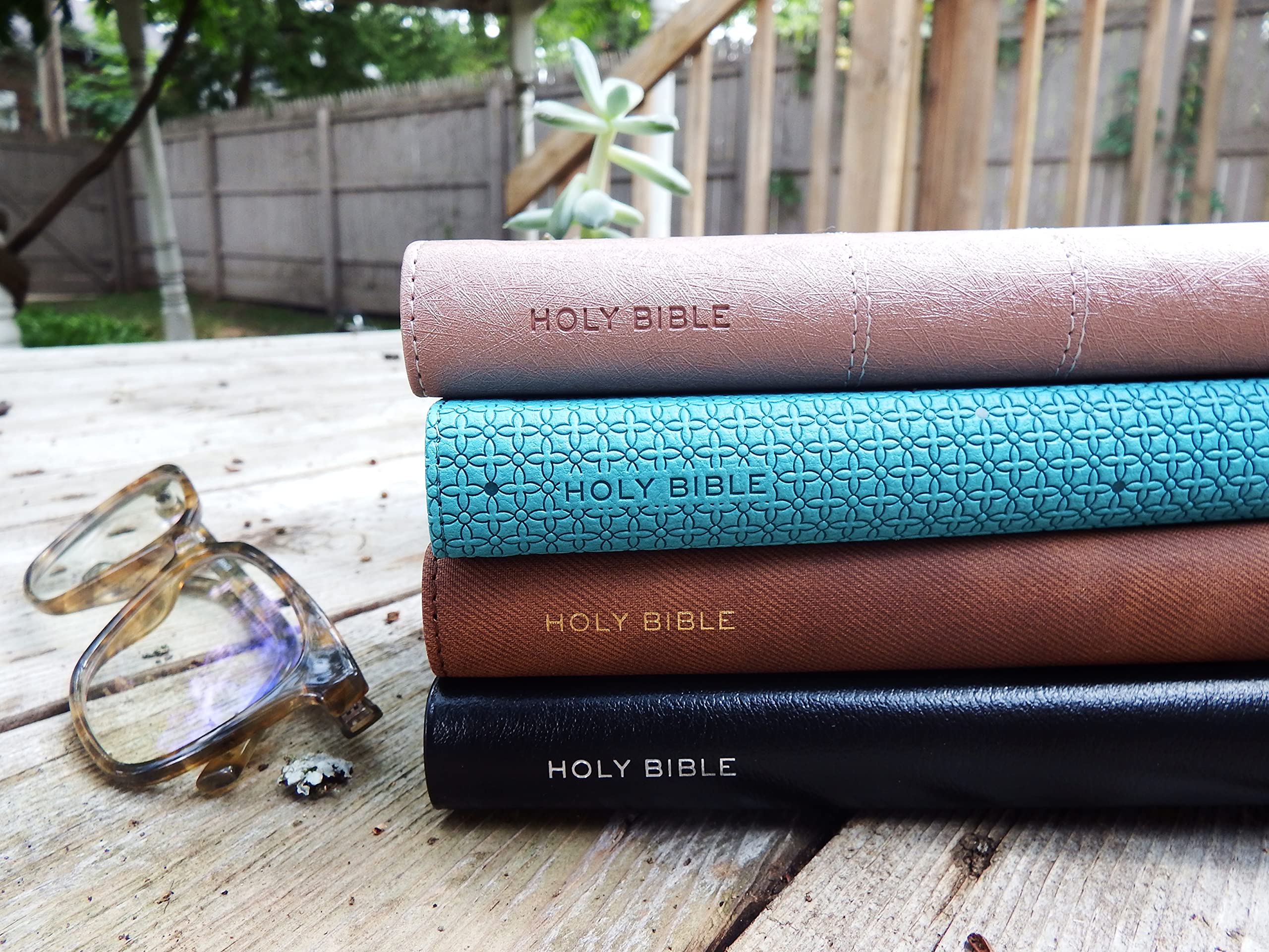 NIV, Pocket Thinline Bible, Red Letter Edition, Comfort Print - Image 6