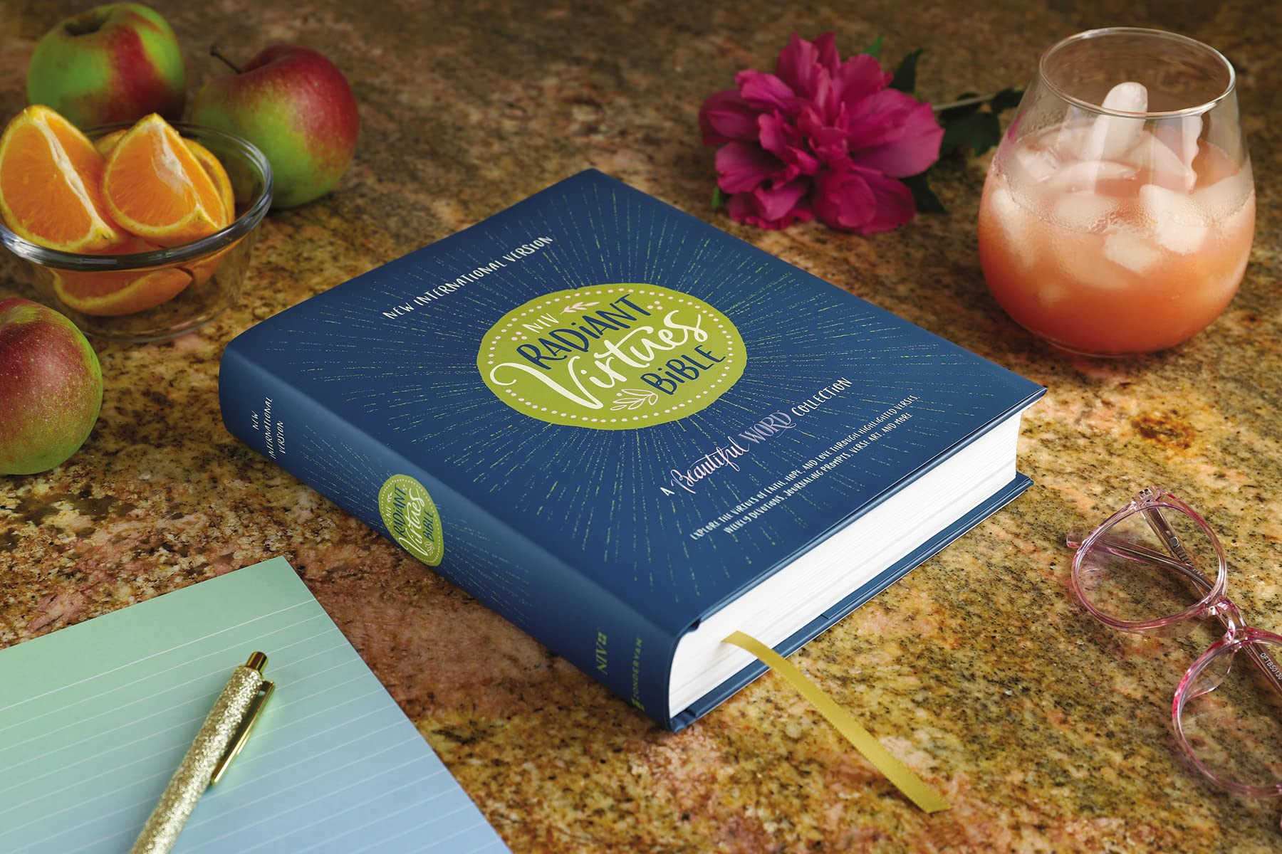 NIV, Radiant Virtues Bible: A Beautiful Word Collection, Red Letter Edition, Comfort Print: Explore the virtues of faith, hope, and love - Image 10