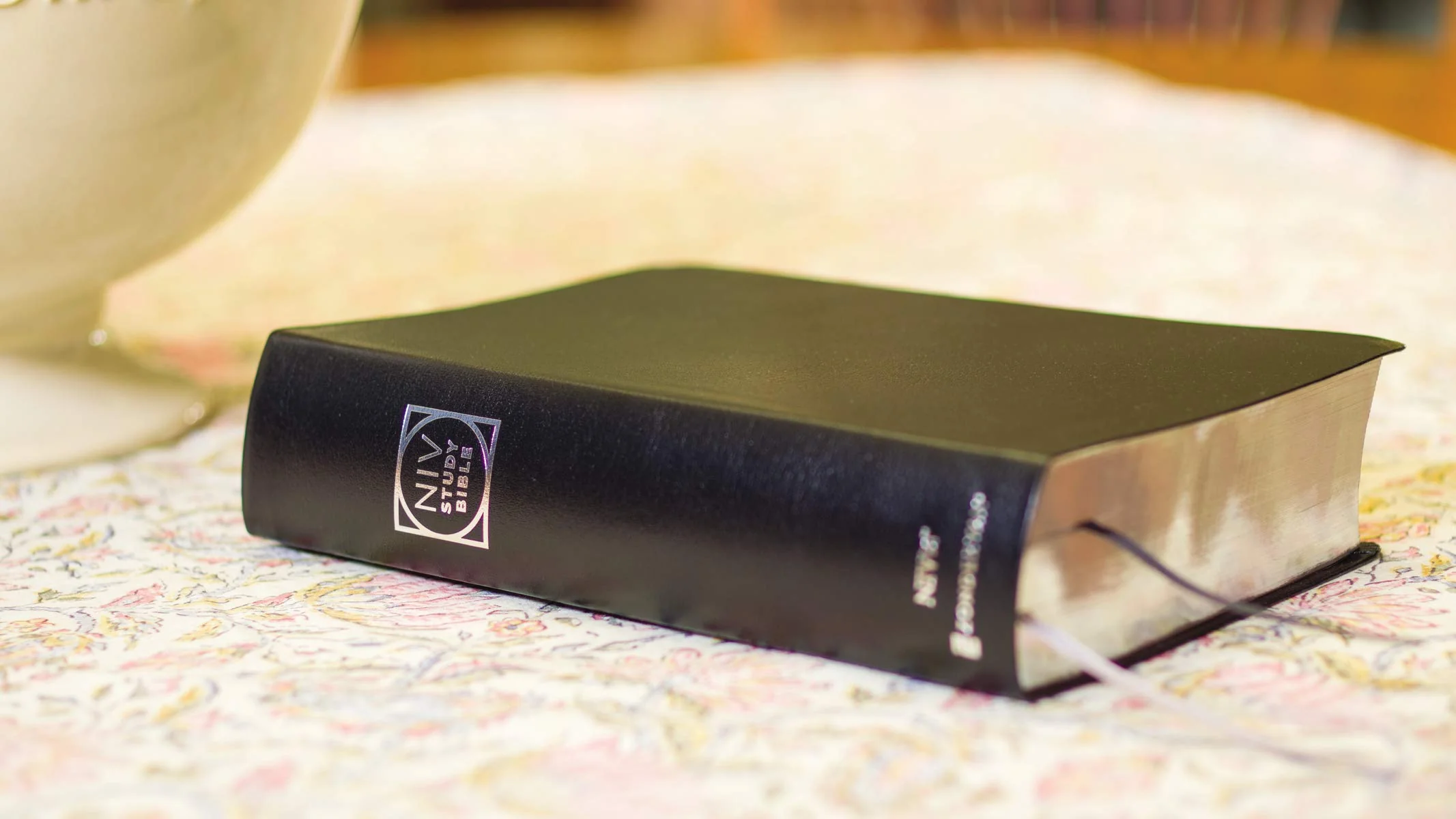 NIV Study Bible, Fully Revised Edition, Large Print, Red Letter, Comfort Print - Image 26