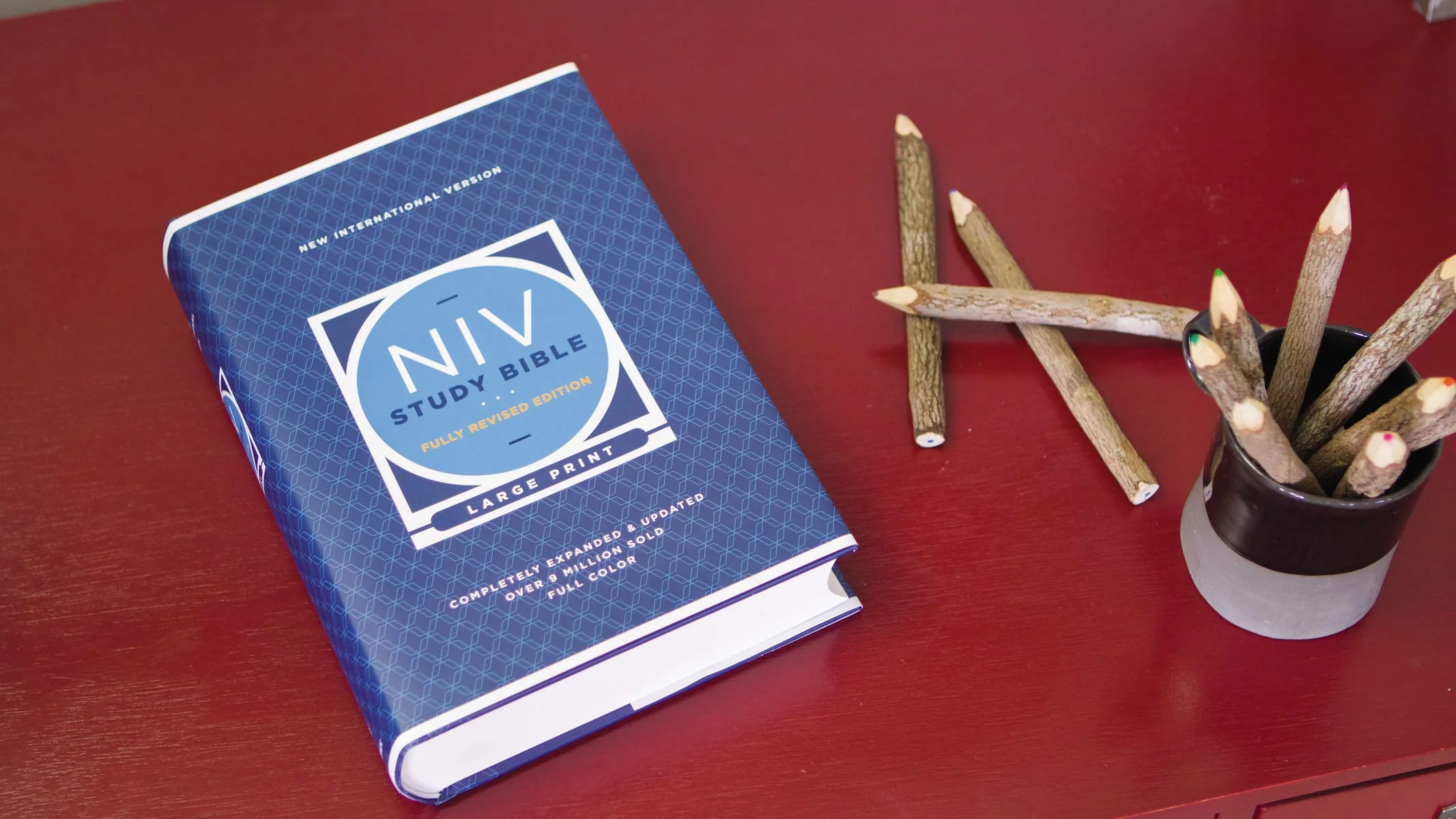 NIV Study Bible, Fully Revised Edition, Large Print, Red Letter, Comfort Print - Image 9