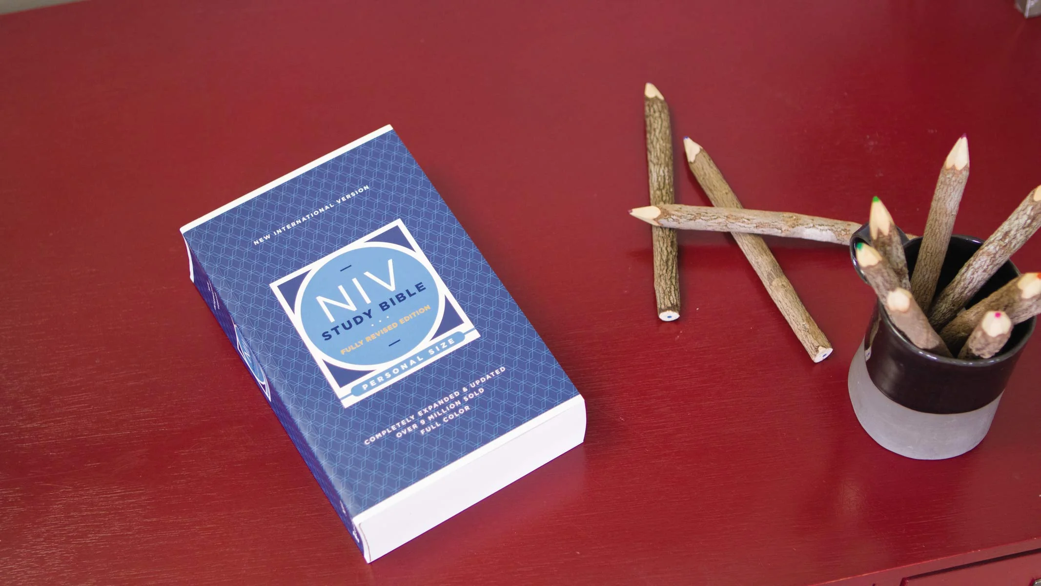 NIV Study Bible, Fully Revised Edition, Personal Size, Red Letter, Comfort Print - Image 14