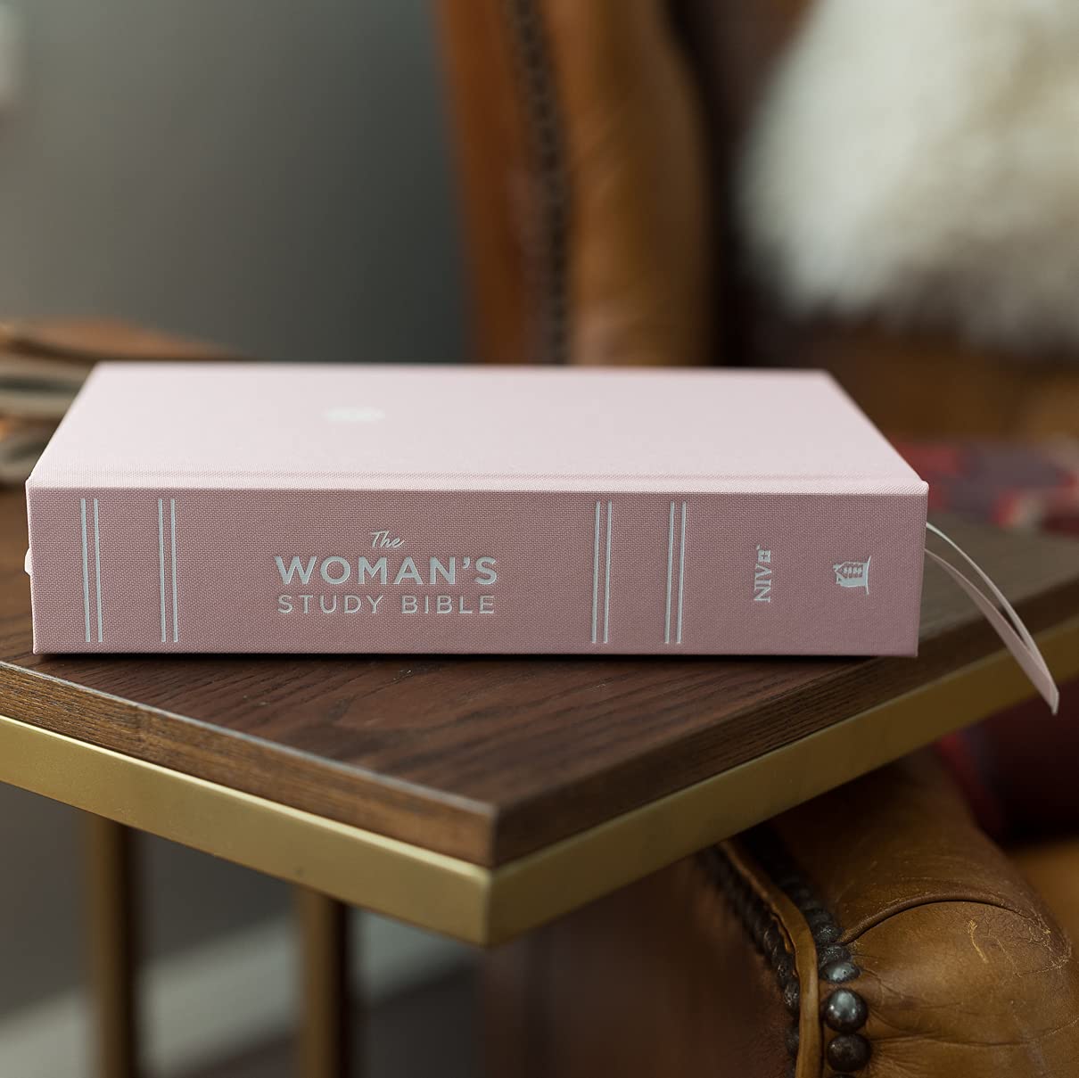 NIV, The Woman's Study Bible, Full-Color, Red Letter: Receiving God's Truth for Balance, Hope, and Transformation - Image 21