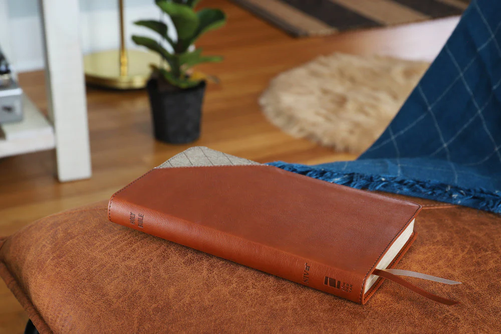 NIV, Thinline Bible, Red Letter, Comfort Print - Image 97