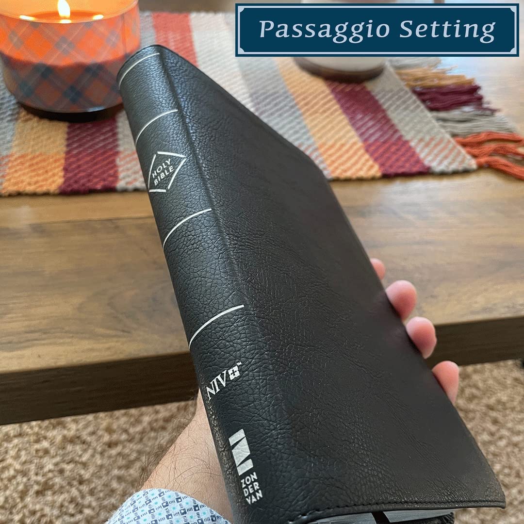 NIV, Thinline Bible, Passaggio Setting, Red Letter Edition, Comfort Print: Elegantly uniting single and double columns into one Passaggio Setting Bible design - Image 7