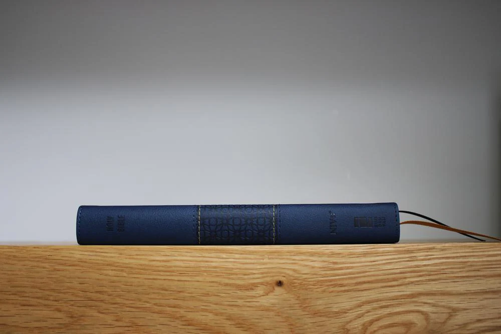 NIV, Thinline Reference Bible, Leathersoft, Red Letter, Comfort Print - Image 58