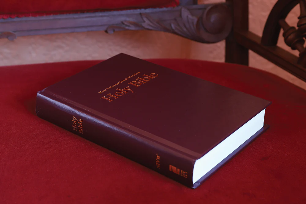 NIV, Church Bible (Value Pew Bible), Hardcover