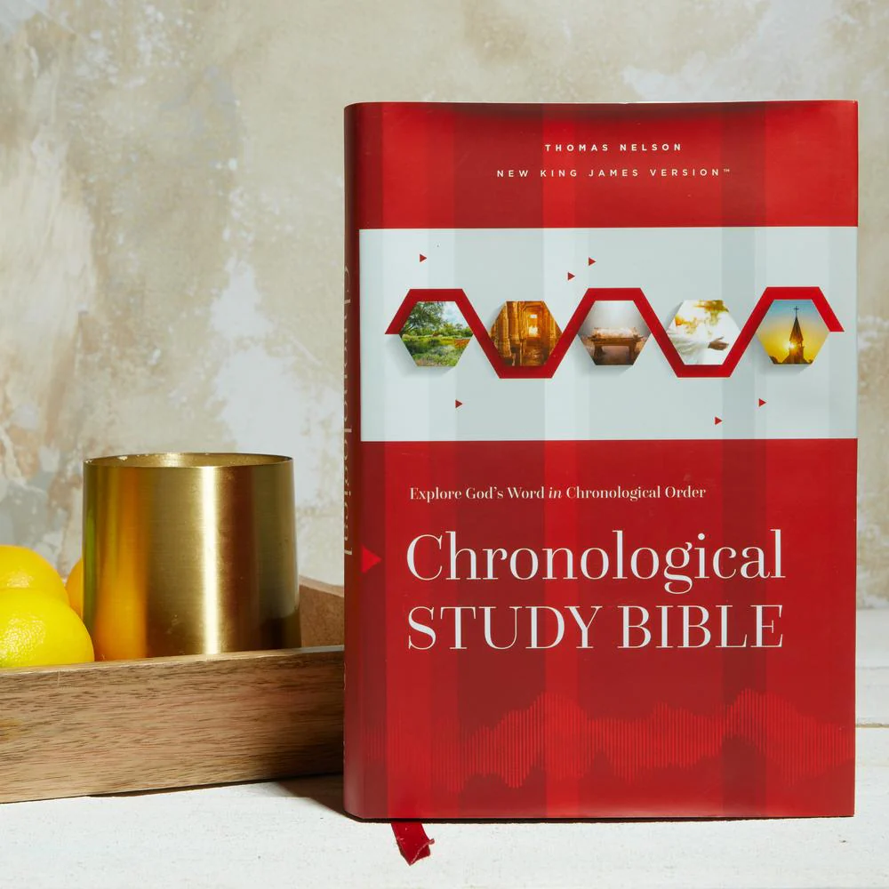 NKJV, Chronological Study Bible, Comfort Print: Holy Bible, New King James Version - Image 3