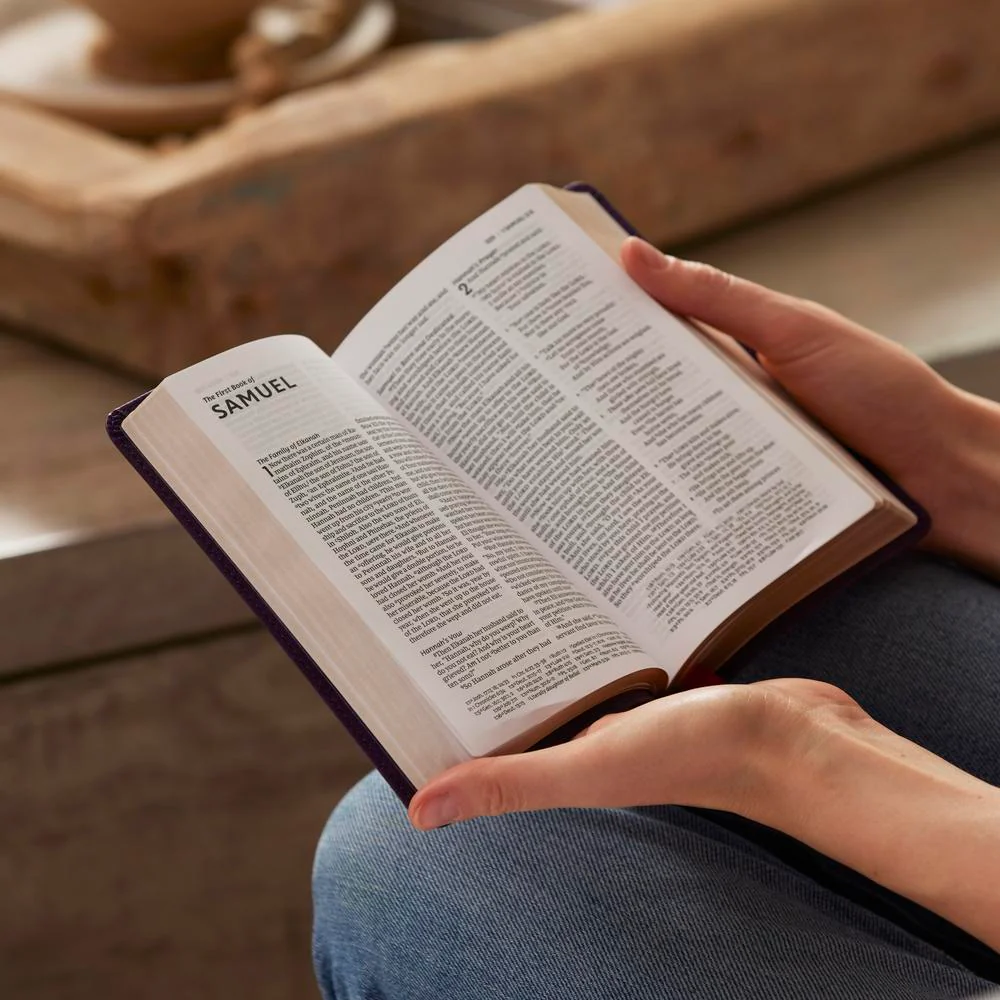 NKJV Compact Paragraph-Style Bible w/ 43,000 Cross References, Red Letter, Comfort Print: Holy Bible, New King James Version - Image 27